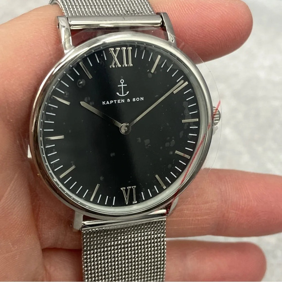 New Kapten & Sons Silver Tone Mesh Campina Watch Designed in Germany - Picture 3 of 6